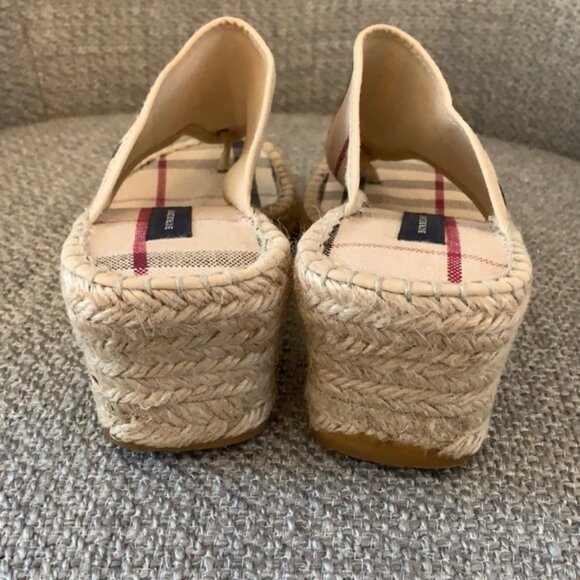 Burberry Wedge Flip-Flop EUC Size 5 - Picture 6 of 7
